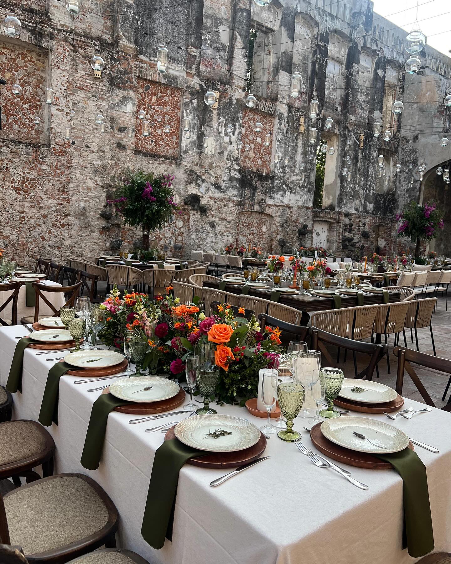 Montaje de boda elegante en hacienda